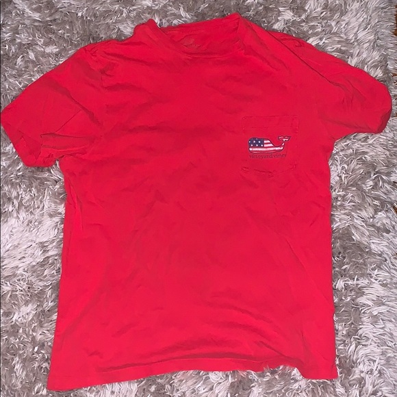 Red vineyard vines shirt American flag pattern - Picture 1 of 3